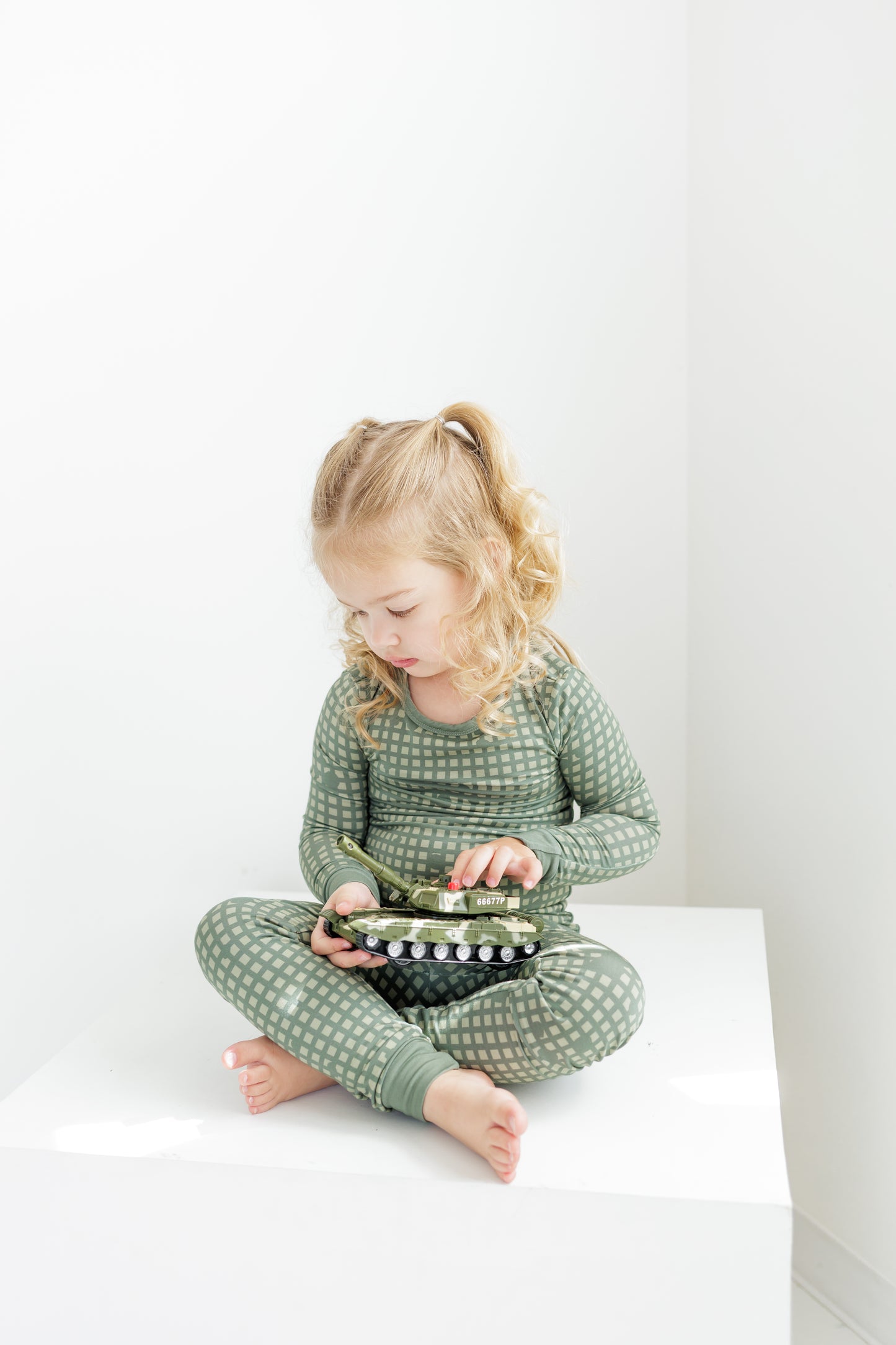 Desert Storm Plaid 2-Piece Set